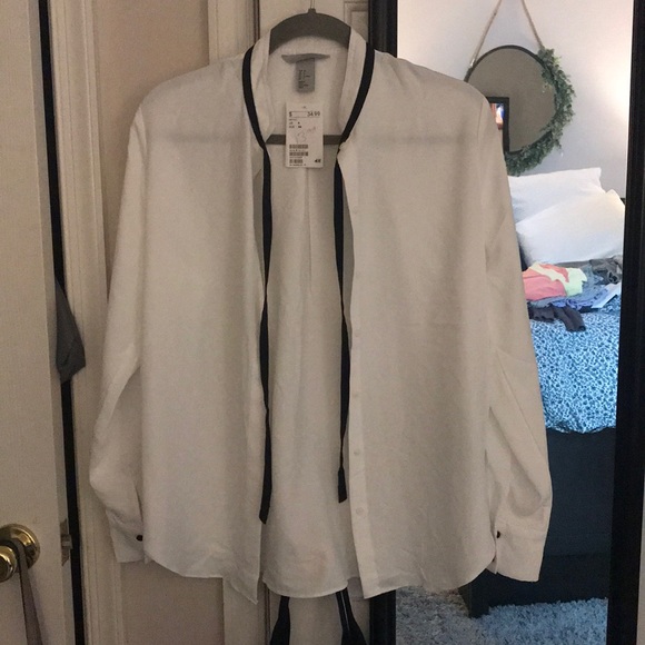 H&M Tops - H&M white blouse